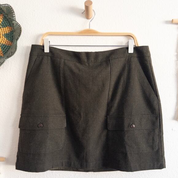 Madewell Dresses & Skirts - Madewell Heather Green Wool Blend Cargo Mini Skirt Size 14